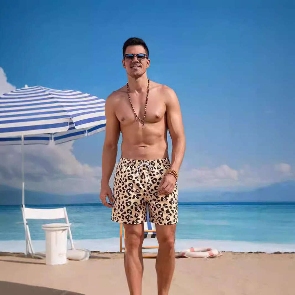 Men's leopard print men's quick drying water splashing shorts, loose oversized beach five quarter pants, 2025 new casual versatile fashion c