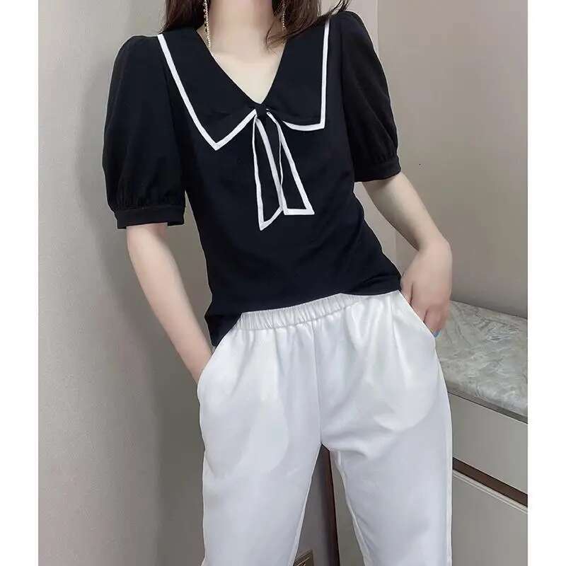 Simple Tied V-Neck Black Slim Puff Sleeves Slimming And Fashionable T-Shirt For Women