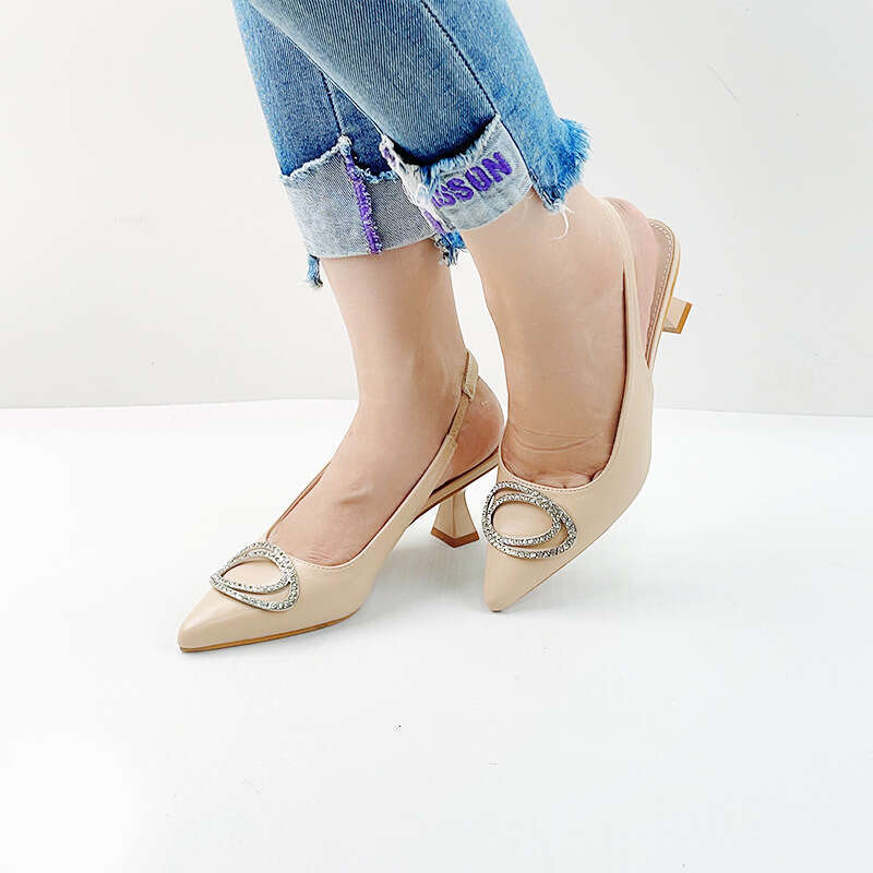 2025 new autumn and winter versatile high-heeled women's pointed bare color single shoes thin heel French fairy toe sandals