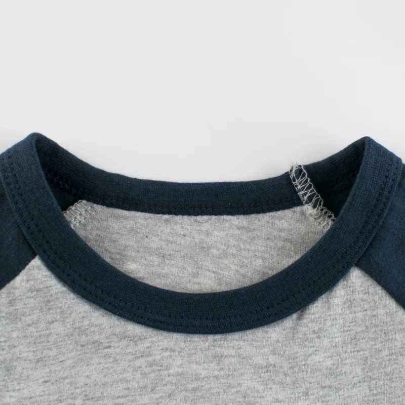 Brand 2025 Summer New Childrens Short Sleeve T-shirt Fashion Boys Bottoming Shirt Patchwork Stripe Cotton Top Tees DropshippingT250306