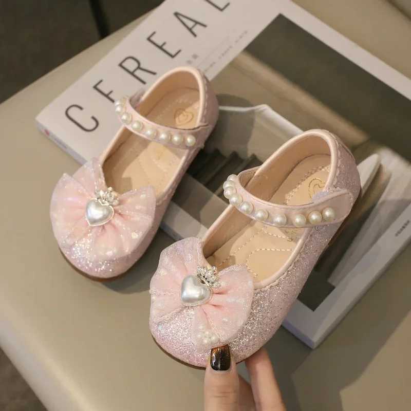 Spring Sweet Girl Princess Shoes Elegant Lace Bowknot Childrens Leather Shoes Fashion Sequins Love Crown Kids Mary Jane ShoesT250306