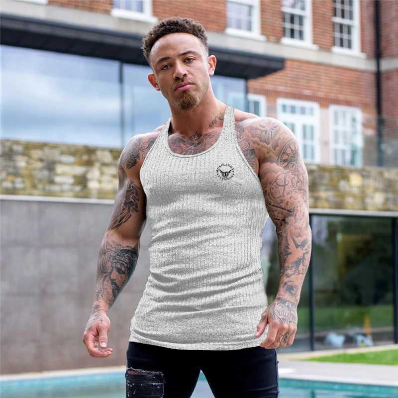 Running Sleeveless T Shirt Men Fitness Slim Fit Stringer Tank Top Male Sports Strips Fashion Singlet Summer Knitted Gym ClothingT250318
