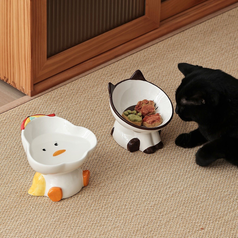 Porcelain Raised Cat Bowl, Cute Little Animals Tilted Cat Food Bowl Elevated Porcelain Pet Bowl Protect Pets Spine, Anti Vomit Prevent Tipping Over J2