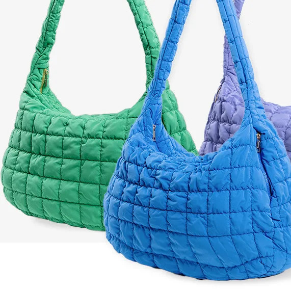 Large Capacity Lightweight Lingge Women Bag Cloud Pleated Crossbody Bag Fashion Quilted Shoulder Bag 250306