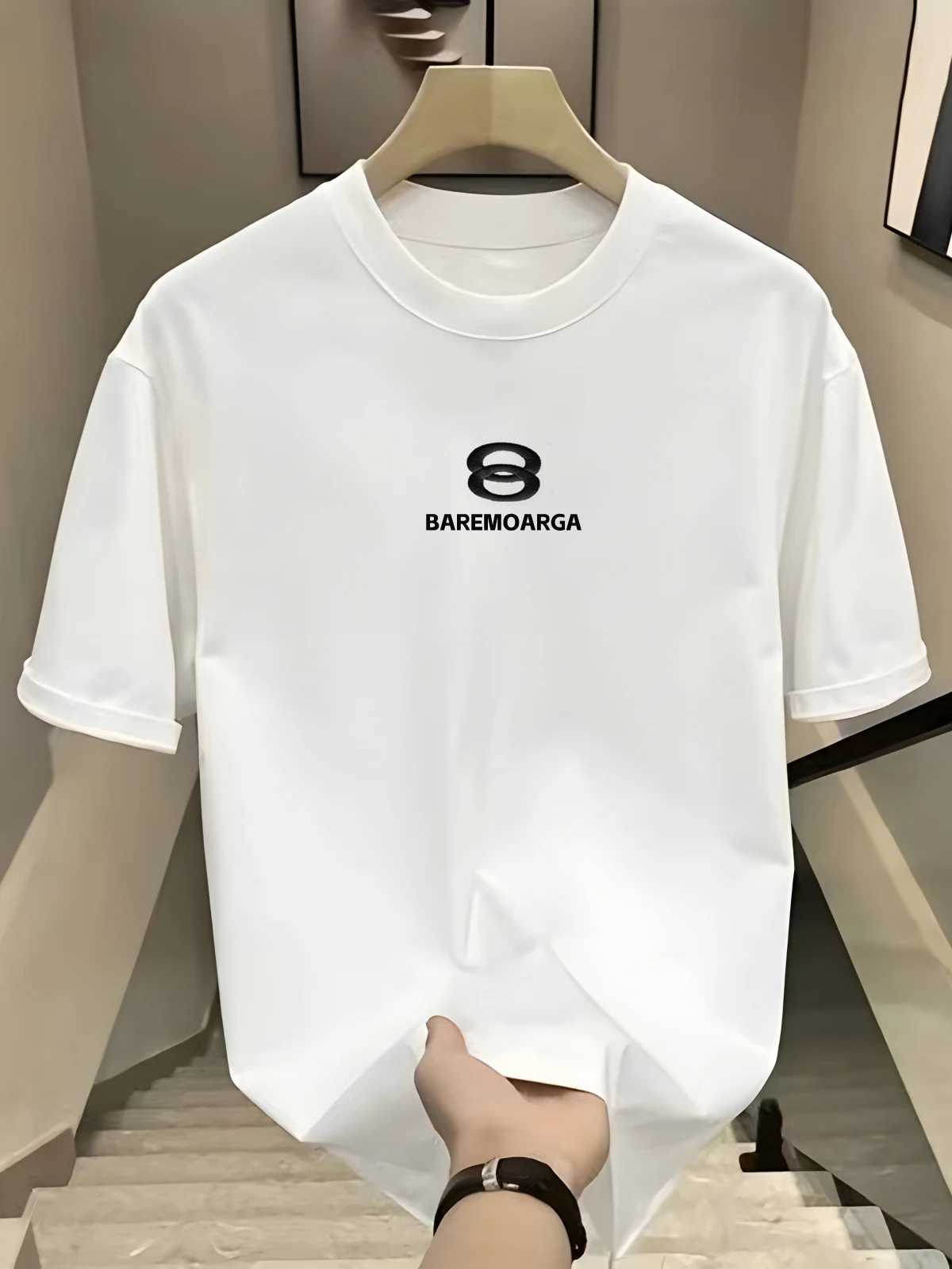 2024 Paris Co Branded Fashion Brand Mens and Womens Short Sleeved T-shirt with Round Neck Loose Print Half Sleeved Shirt X250306