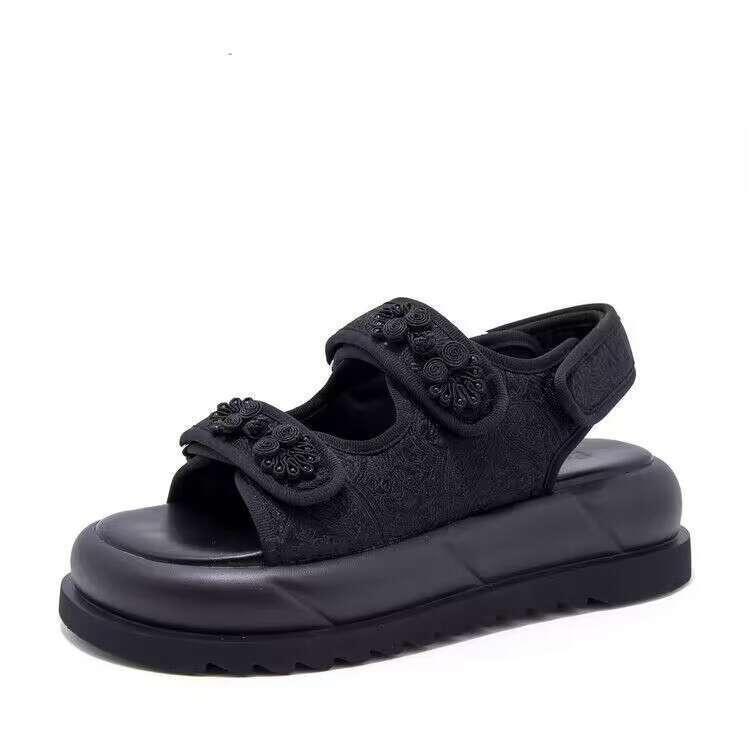Yunfu Beach Women's 2024 Summer New Flat Bottom Chinese Embroidered Velcro Fashion Versatile Sports Sandals