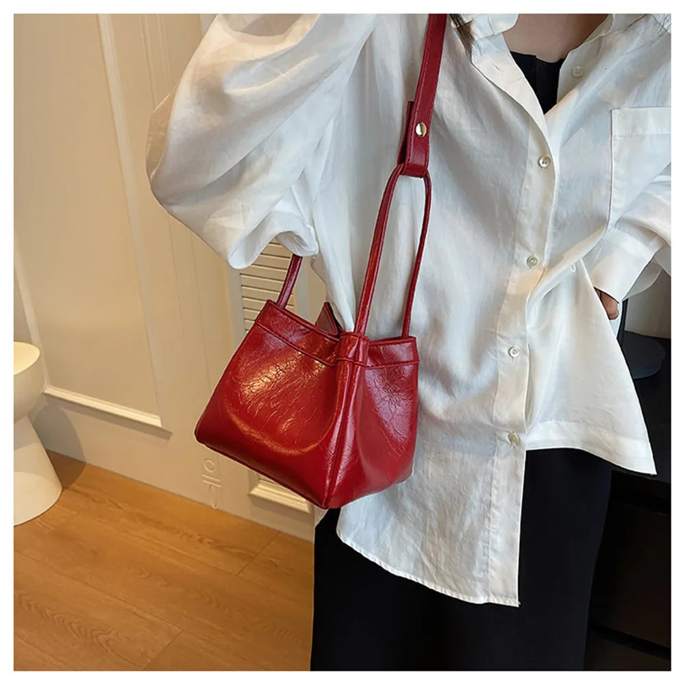 Advanced Silver Crossbody Bags For Women Fashion Handbags Leather Shoulder Bag Tote Bag 250306