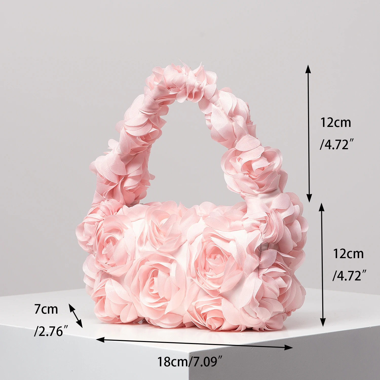Elegant rose handbag wedding party dinner bag sweet and cute small square bag suitable for womens giftsrandom pattern 250306