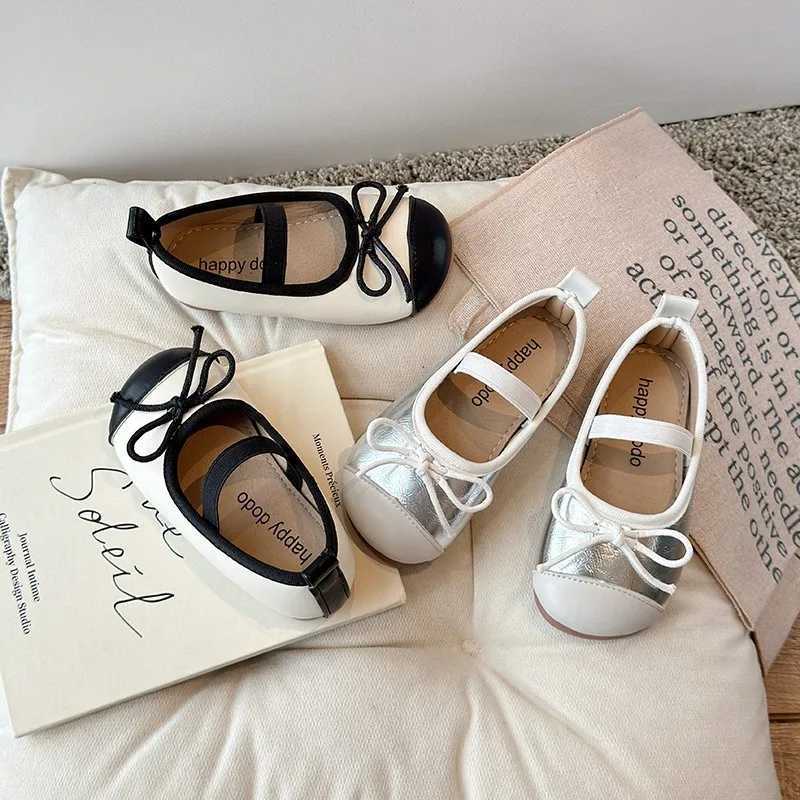 Little Girls Leather Shoes Children Flats Kids Chic Fashion Bowknot Princess Mary Jane Shoes New 2024 Autumn Glossy Dress ShoesT250306