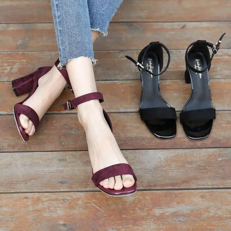 2025 Summer Medium High Block Heel Outdoor Fashion Sandals Women Heels Black Red Sandalias
