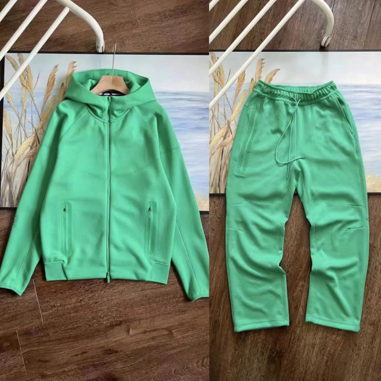 24 SpringAutumn Casual Sports Air Layer Hooded Jacket and Sweatpants Set 454 461 250305