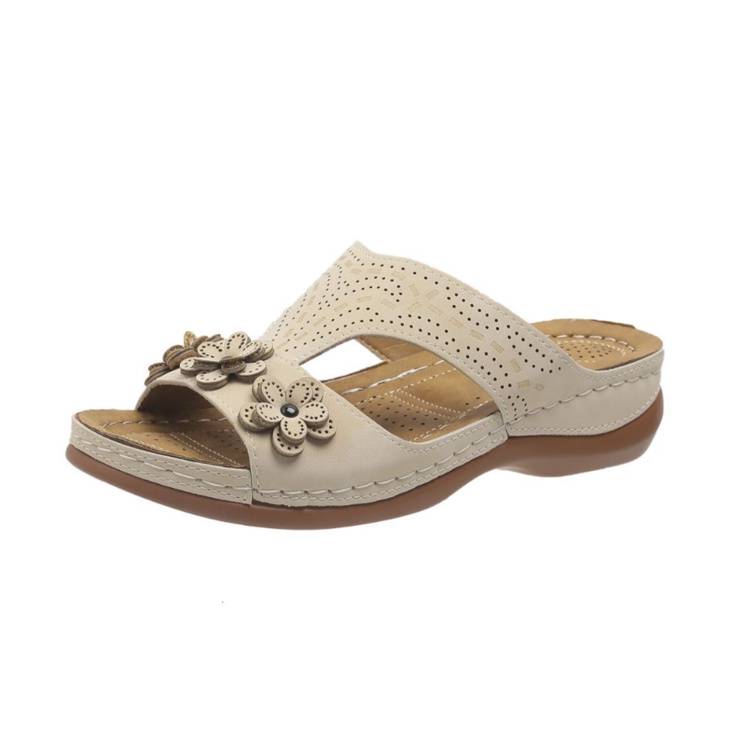 Flower decoration summer new 2025 slope fashion solid color plus size sandals and women's shoes ddmykukumalu