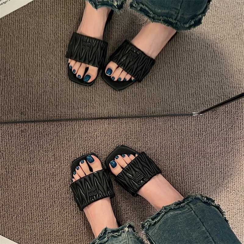 Luxury wens slippers 2024 summer open-toed beach shoes outdoor leisure and flat slippers beach flip flops Y250306