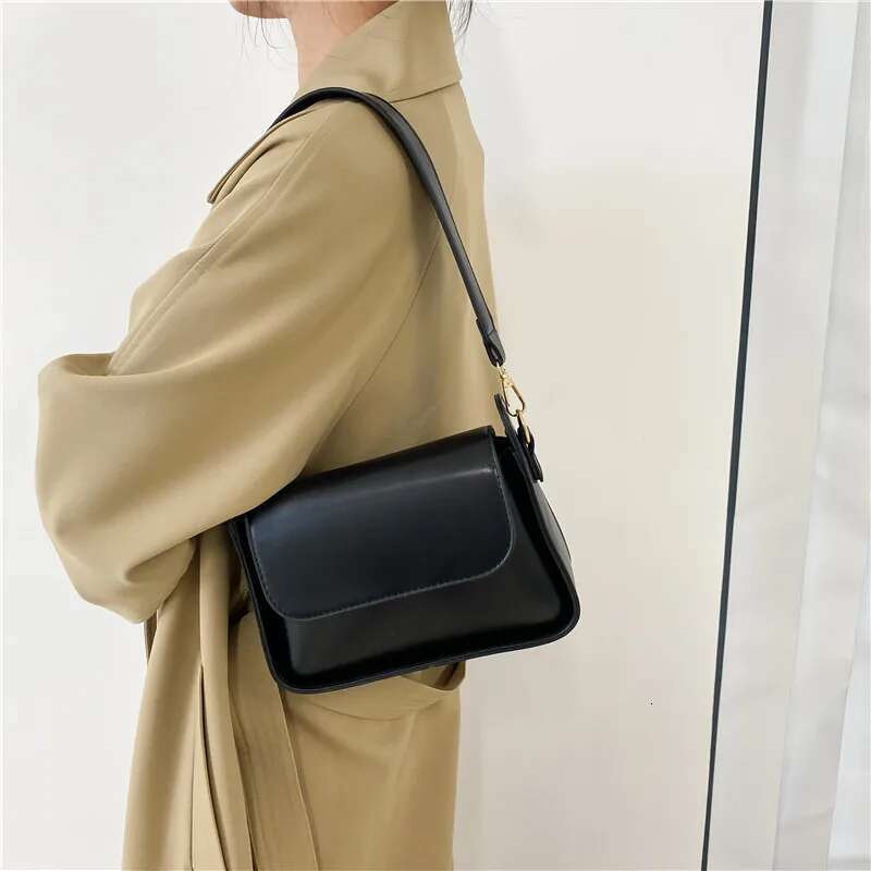 2025 Trendy Fashion Flap Shoulder Bag For Women PU Leather Underarm Bags Designer Solid Color Armpit Handbag and Purse Girls Totes