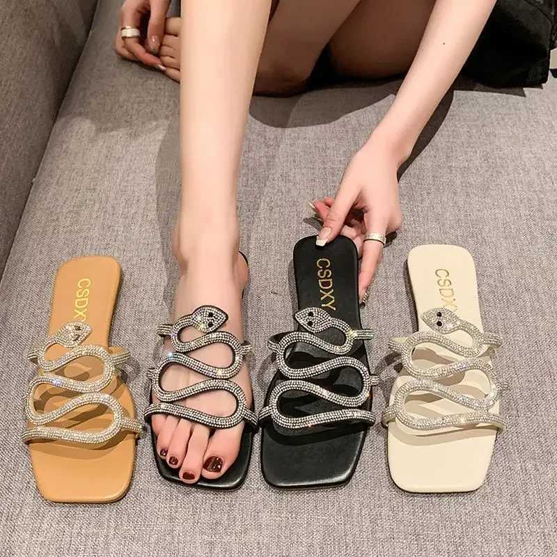 2024 Summer New Large Size Wens Sandals Snake Rhine Flat Slippers N-slip Comfortable Wens Shoes Womens Sandals Y250306