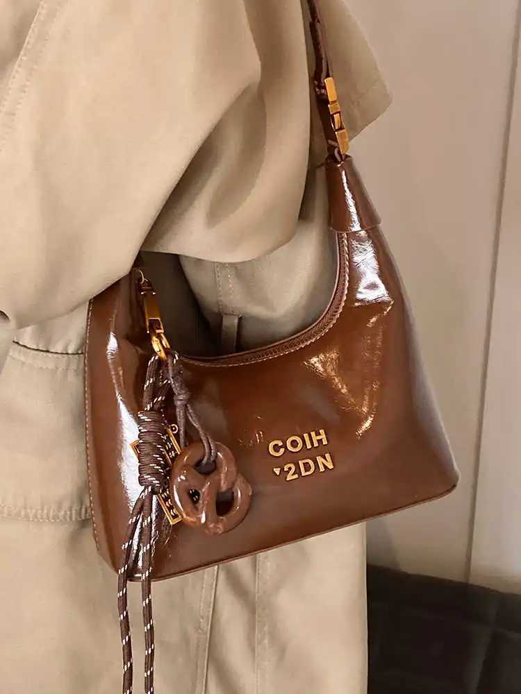 Designer Winter Fas… - image