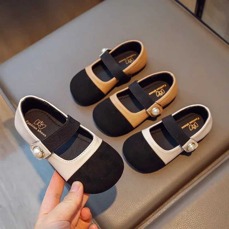 Girls Moccasin Shoes Soft Color Matching Soft Children Fashion Beautiful Mary Jane Shoes Kids Elegant Pearls Princess ShoesT250306