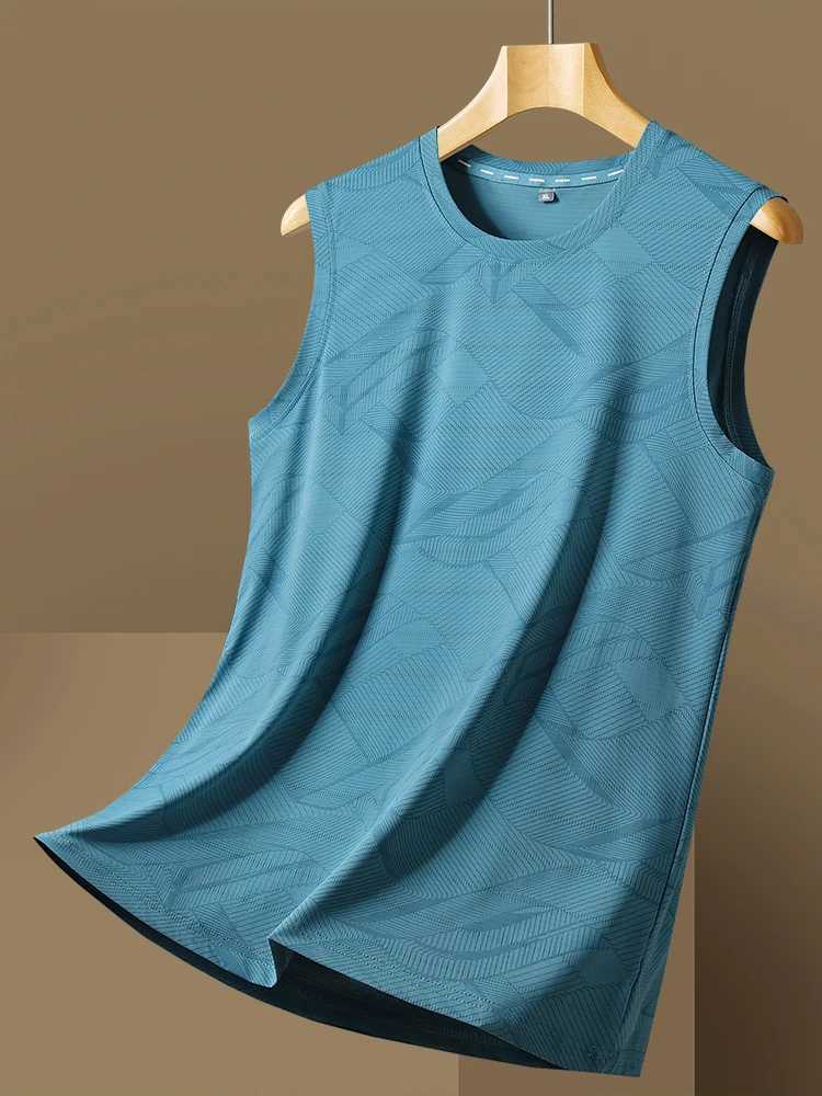2025 New Plus Size Ice Silk Classic Tank Tops Men Sleeveless Shirt Black Blue Tees All-Match Quick-Drying T-Shirt 8xl 7xl 6xlT250318