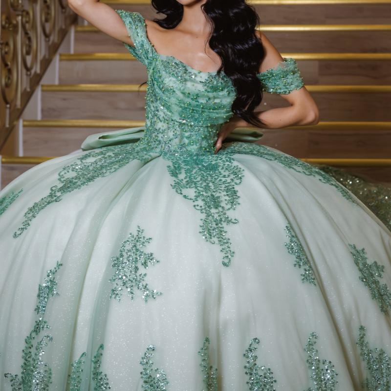 Mint Green Shiny Quinceanera Dress Sequin Applique Lace Beading Tull Princess Ball Gown Sweet 16 Vestidos 15 De XV Anos Party Gown