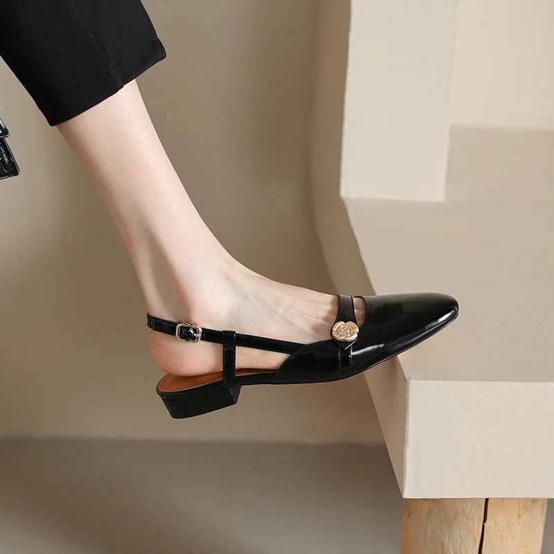 Beige high-heeled sandals with closed toe 2025 Wens all horse Mary Jane black block Cfort low new open girls summer PU Bu Y250306