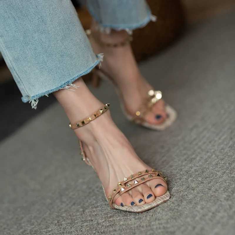 Summer Fi Mid heart Sandals for Wen 2024 New Versatile Stiletto High Buckle E-strap Wens Sandals Y250306