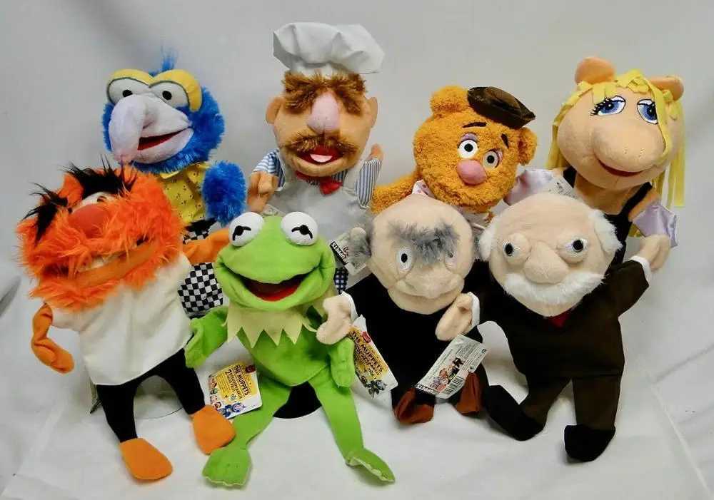 Free shipping The ppets Puppet Kermit Frog Fozzie Bear Swedish Chef Miss Piggy Gonzo WALDORF Plush Stuffed 28cm Hand Puppets Baby Kids Toys