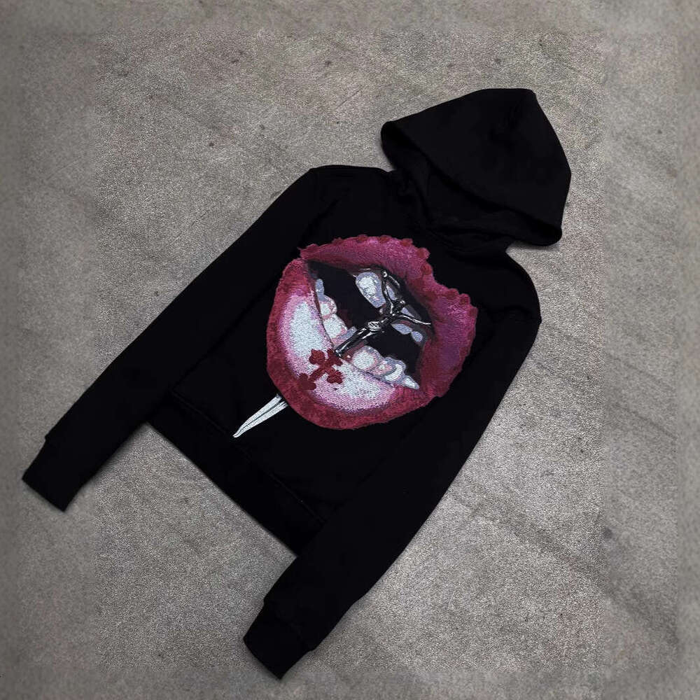 2025 new design with large lip print pattern, loose and trendy personality hoodie sweatshirt