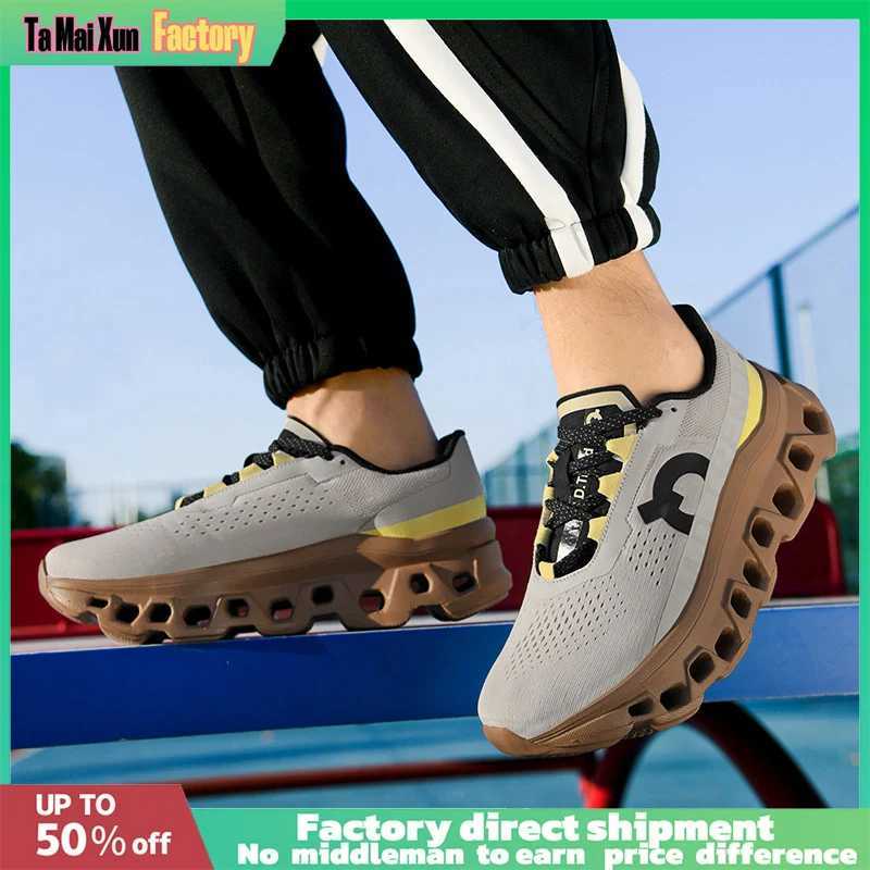 Hollow Design Men Sports Shoes Outdoor Hiking Wearing it for a long time wont tire your feet Marathon Jogging Light Breathable Z250411