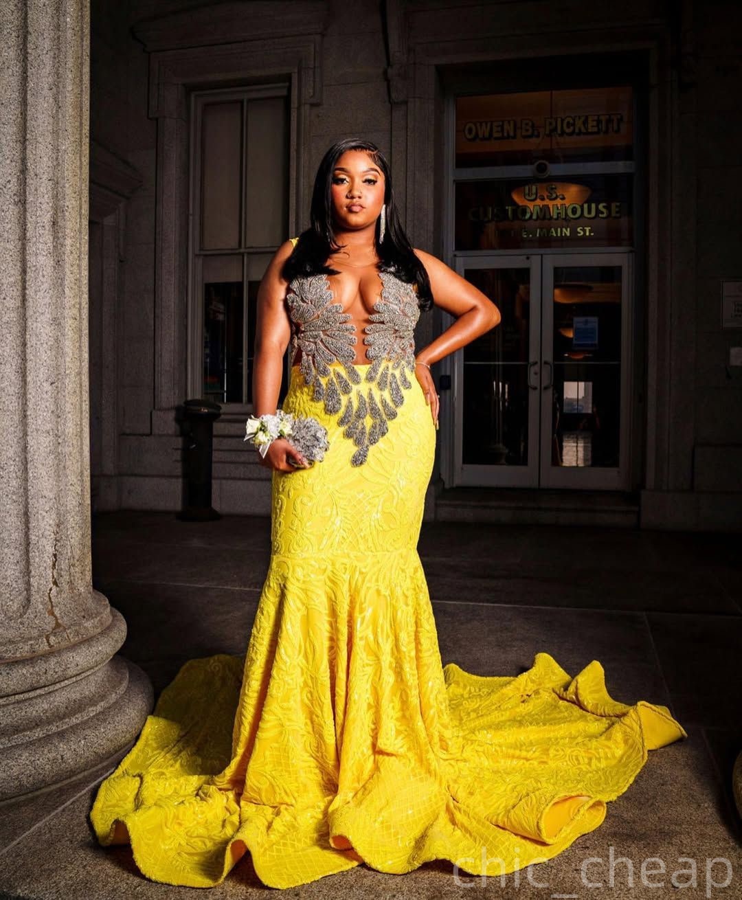 Mermaid Yellow Prom Dresses 2025 Sheer Neck Crystals Sequined Lace Evening Formal Party Second Birthday Engagement Gowns Plus Size Dress For Special O