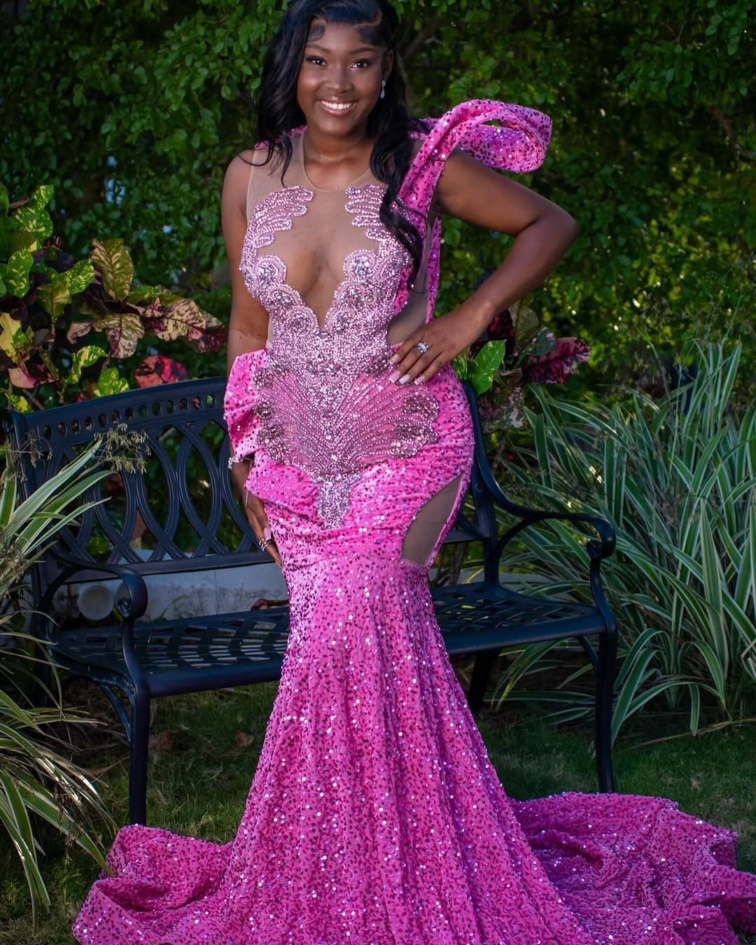 Mermaid Pink Prom Dresses 2025 Crystals Beaded Stylish Sequined Evening Formal Party Second Birthday Engagement Gowns Plus Size Dress For Special Occa