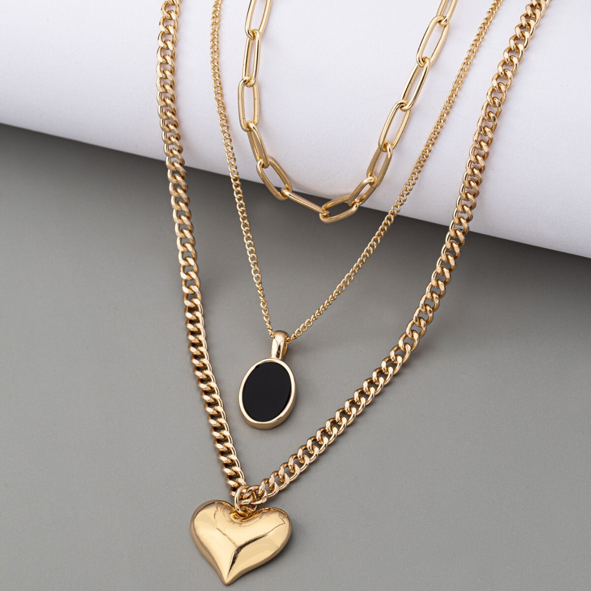 Ins Metallic Temperament Multi-layered Love Pendant Personality Necklace Collar Women's Jewelry