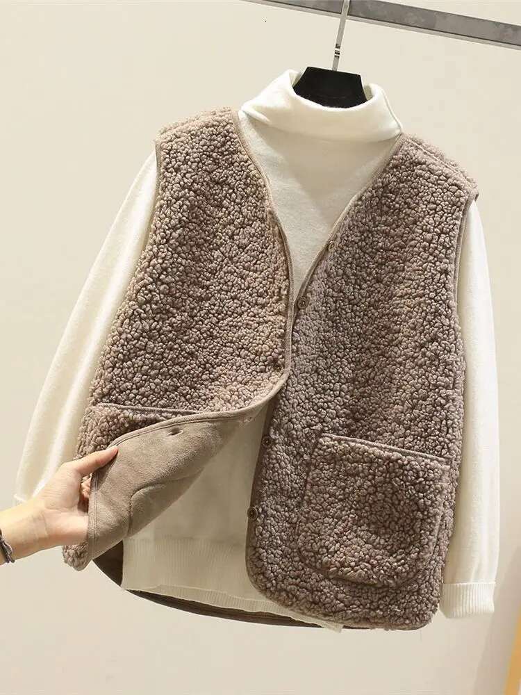 Korean New Spring Autumn Vest Winter Warm Thick Fleece Vests Women Sleeveless Jacket Ladies Waistcoat