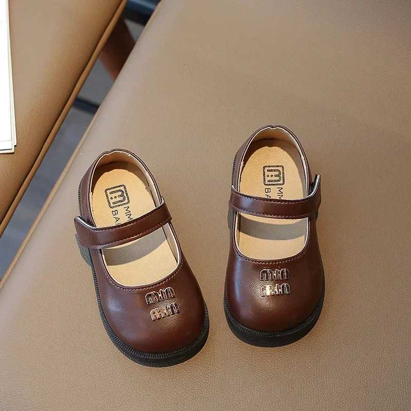 Fashion Children Round Toe Metal Leather Shoes Princess Cute Kids Non-slip Comfortable Kindergarten Baby Girl Daily Casual ShoesT250306