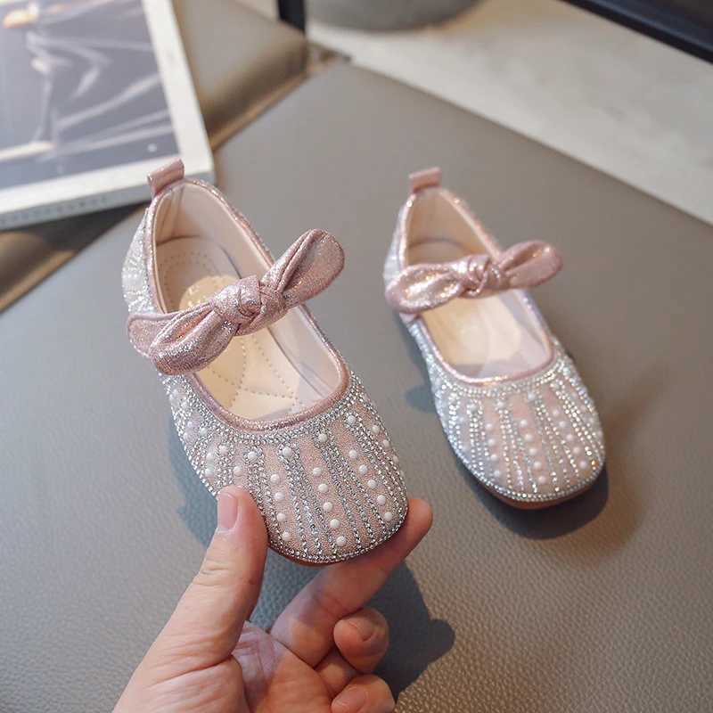 Girls Mary Jane 2023 Spring and Autumn New Children Round-toe Bow Flats Shine Sweet Princess Party Wedding Shows Leather ShoesT250306