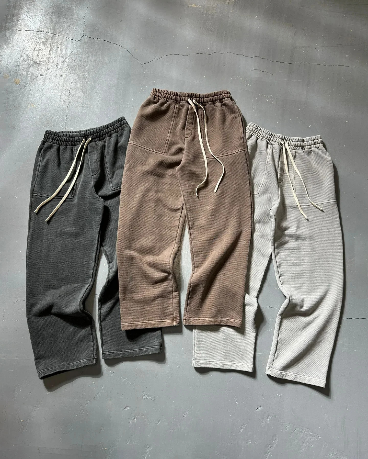 American Solid Color Cotton Oversized Sportswear Casual and Fashionable Harajuku Y2K Casual Jogging Pants Outdoor Sports Pants 250306