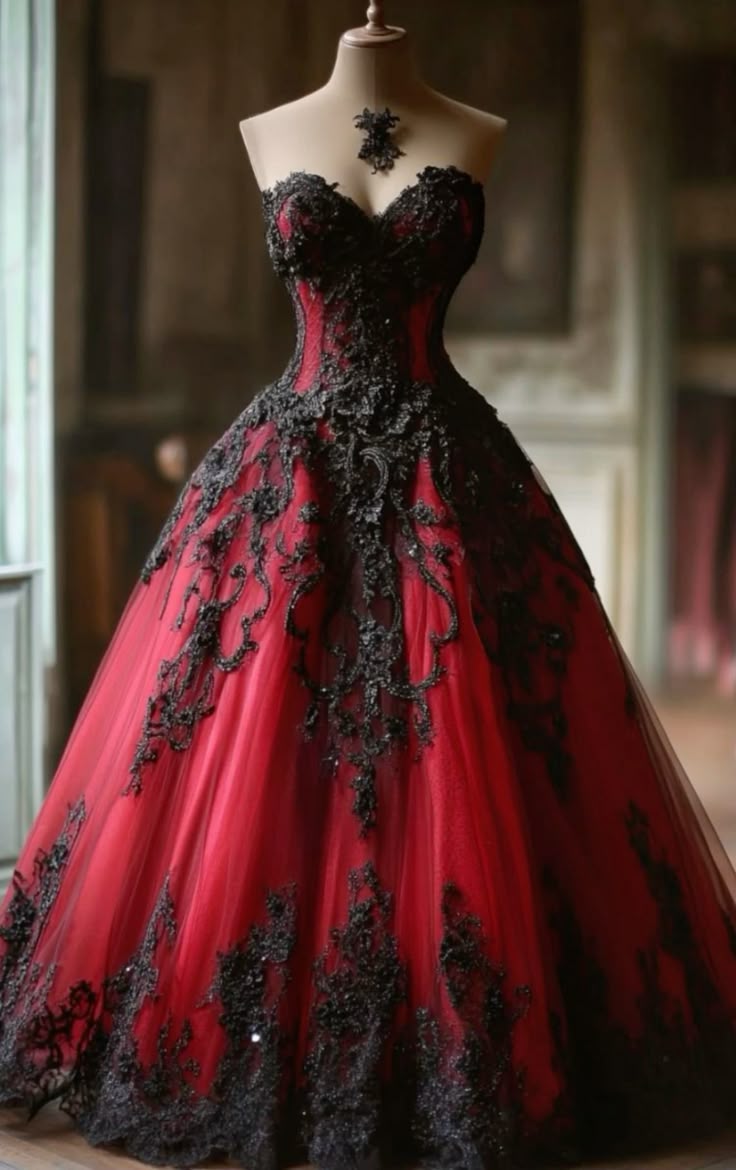 Gothic Black And Red Wedding Dresses Lace Appliques Floor length A-Line Vintage Bridal Gown Sweetheart Neckline Sleeveless Tulle Vestido De Novia 2025