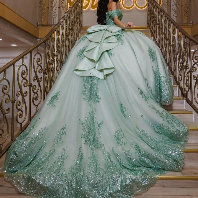 Mint Green Shiny Quinceanera Dress Sequin Applique Lace Beading Tull Princess Ball Gown Sweet 16 Vestidos 15 De XV Anos Party Gown