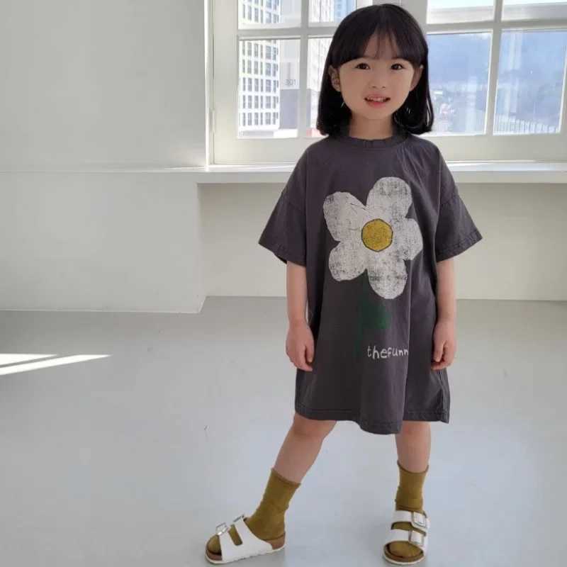 2024 Summer New Girls Short Sleeve Casual Dress Cute Flower Print Children Long T-Shirts Loose Kid Princess Girls Outfit ClothesT250306