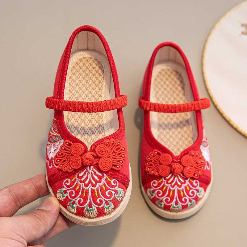 3-18y Girls Embroider Shoes Spring Autumn Children Flats Kids Old Beijing Cloth Shoes Casual Toddler Soft Chinese Style LoafersT250306
