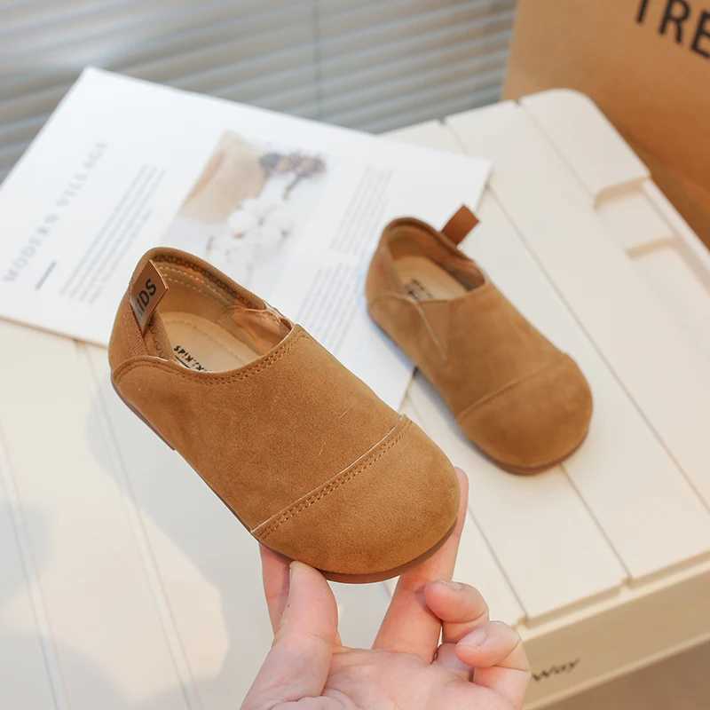 Girls Loafers Shoes 2024 Fashion Spring Autumn Kids Children Wide Leather Splicing Comfortable Princess Rubber Flat Shoes BabyT250306