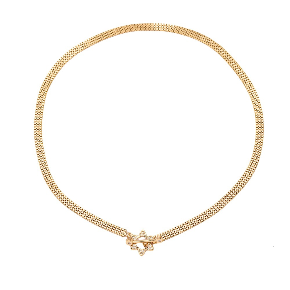 Niche Retro Fashion Simple OT Button High-grade Personality Temperament Necklace Collar Female