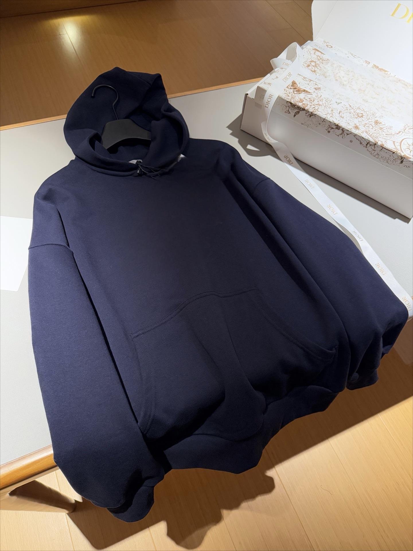 LCY7 luxury hidden link 5A masrter quality Versatile Feminine Layering Piece: Lightweight Mixed Fabric Pullover Jacket Suitable for Multiple Outfits