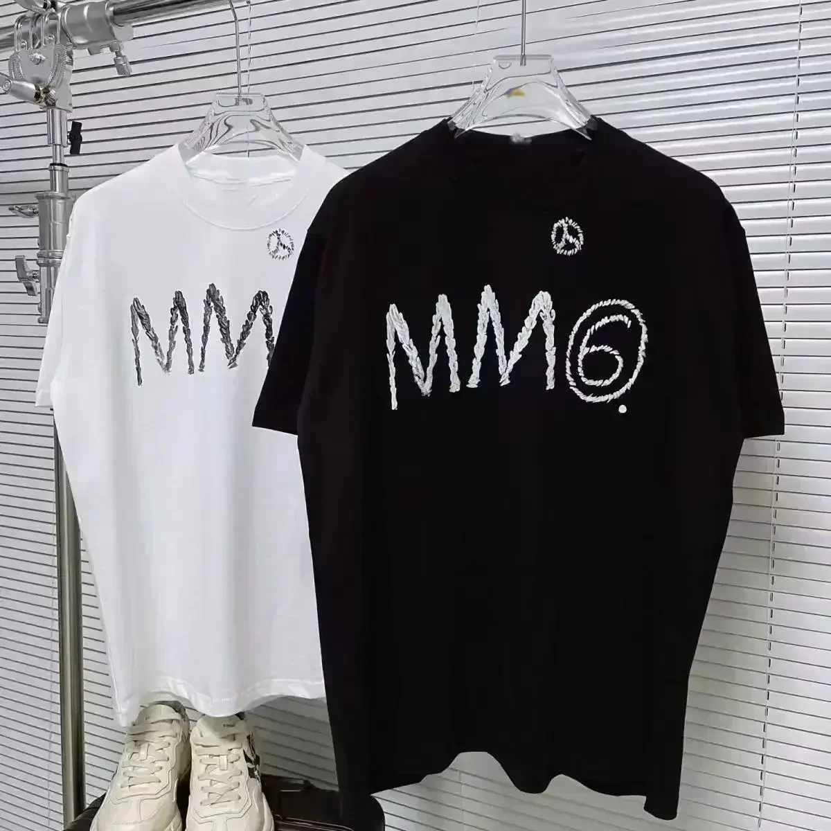 2025 New Cotton T-shirt Fashion Brand Summer and Autumn Short Sleeve Loose Letter Casual Mens Round Collar Print Men and Women X250306