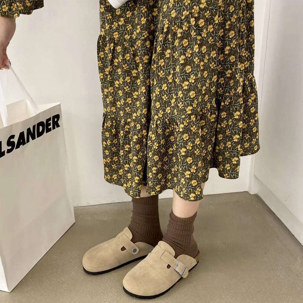 Bebealy Fashion Women New Suede Clogs Cork Footbed Beach Slippers Classic Men Mules With Arch Support