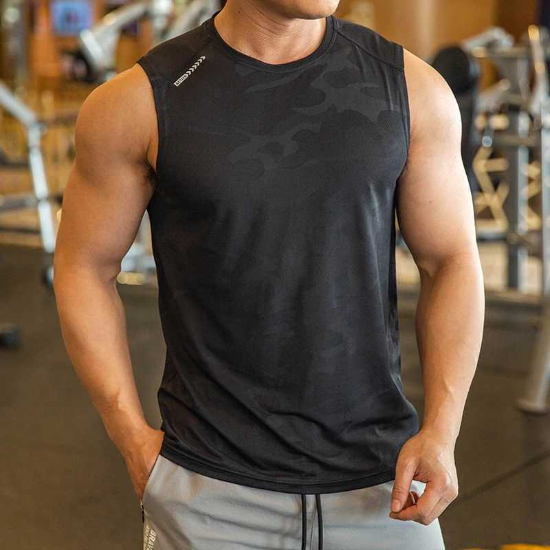 KAMB Mens Tank Top Sleeveless Shirt Gym Clothing Men Bodybuilding Basketball Quick Dry Breathable Sports Training FitnessT250318