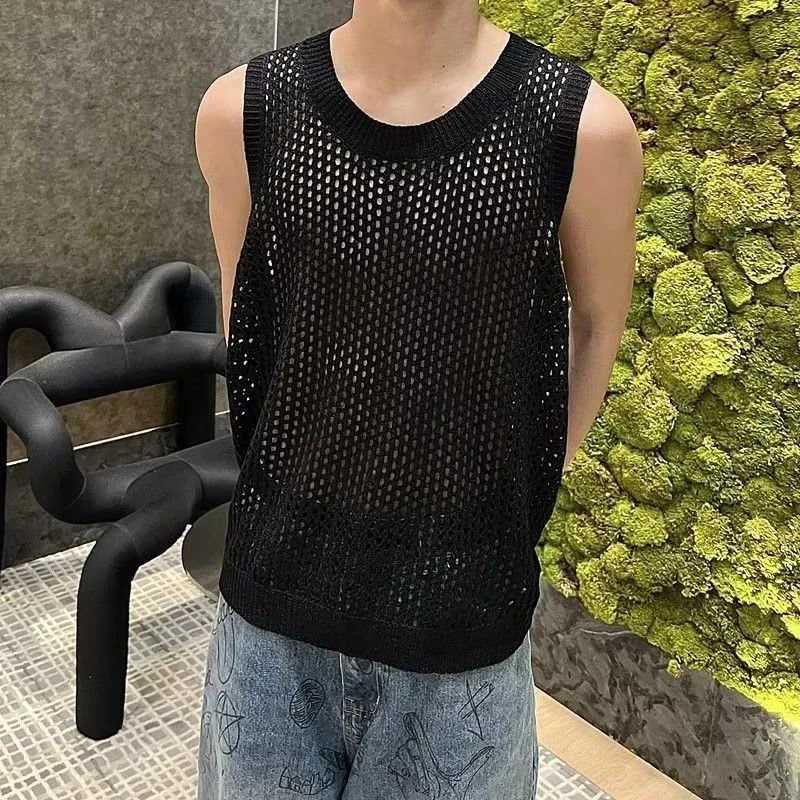 Summer Hollow Mesh Knitted Men Vest Thin Sports Street Fashion Casual Sleeveless O Neck Oversized T Shirts Top Daily Black WhiteT250318