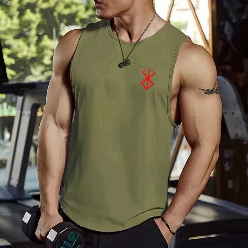 Simple Solid Color Style Tank Tops For Men Fashion Breathable Quick Dry Sleeveless Shirt Gym T-shirt Man Summer Run Fitness VestT250318