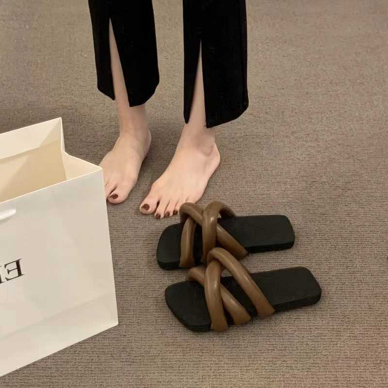 2023 Summer Wen Slippers Fi Open Toe Slip Sandals Flat Heel Outdoor Casual Beach Slides Shoes Flip Flops Wen Y250306