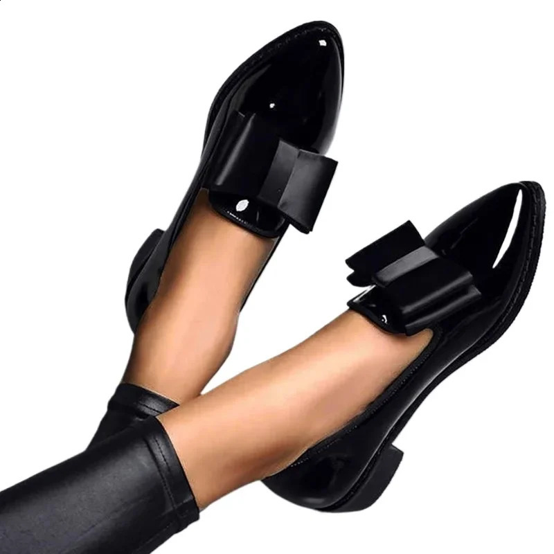 Womens Loafers Bow Decor Pointed Toe Flat Shoes for Women Patent Leather Shallow Mouth Daily Casual Shoes 250305