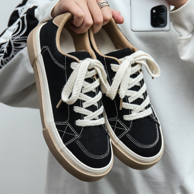 Designer men's shoe trend 2025 summer breathable Korean canvas shoes men ins versatile casual board shoes sub trend
